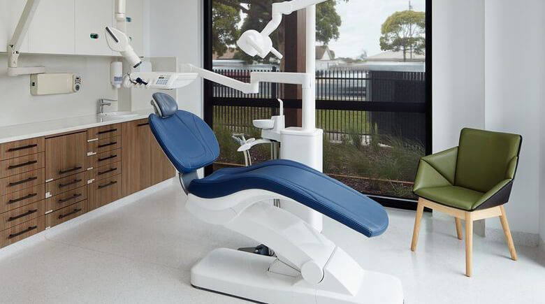 Dentist consultation