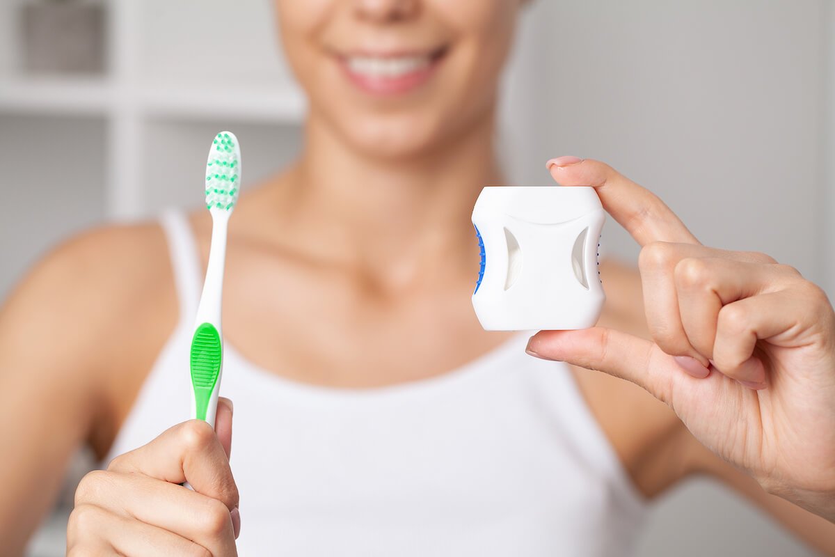 Top 4 Amazing Benefits of Brushing & Flossing from Sayers Dental